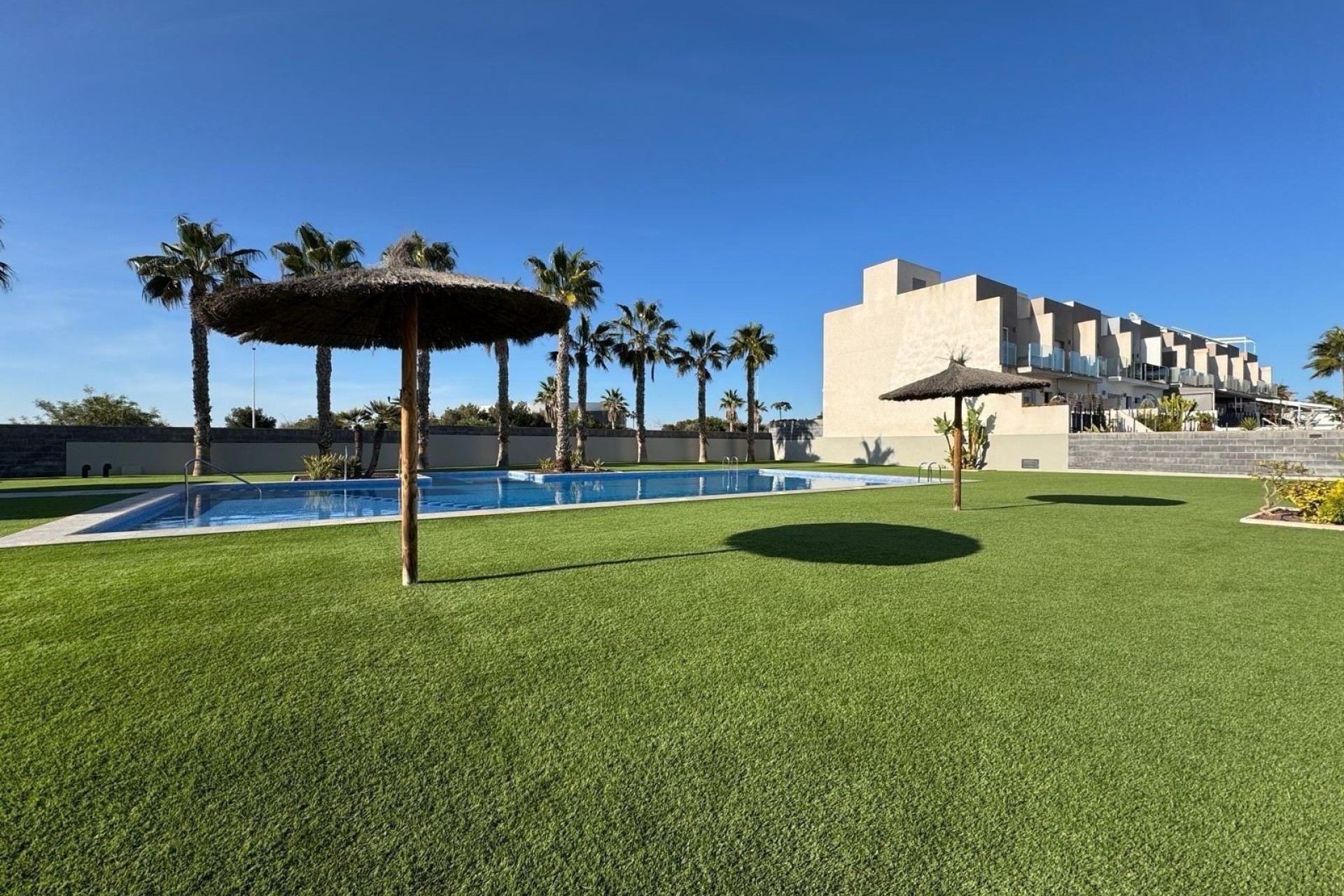 Herverkoop - Town House - Torrevieja - aguas nuevas