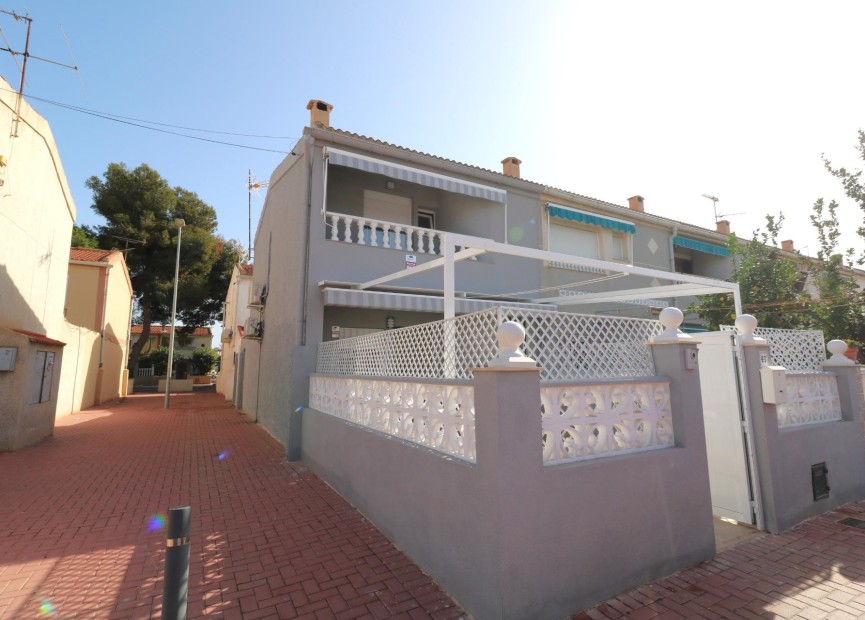 Herverkoop - Town House - Torrevieja - Playa De Los Naufragos