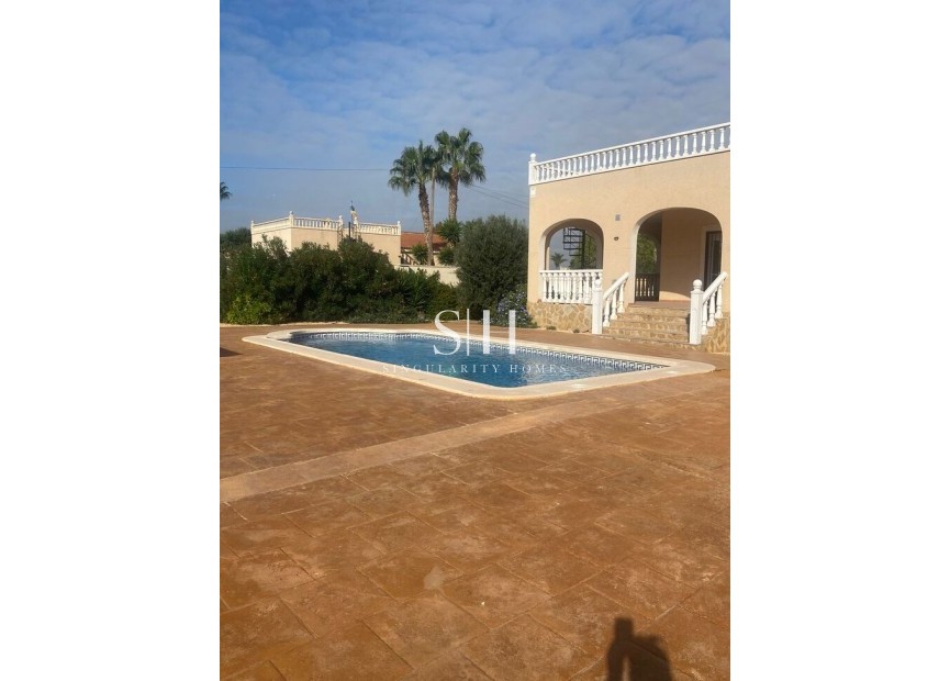 Herverkoop - Villa - Catral - Costa Blanca