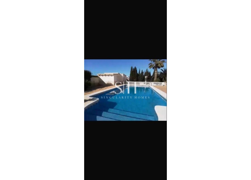 Herverkoop - Villa - Catral - Partida Roba de Hornos