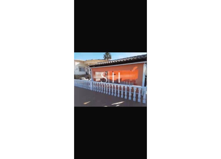 Herverkoop - Villa - Catral - Partida Roba de Hornos