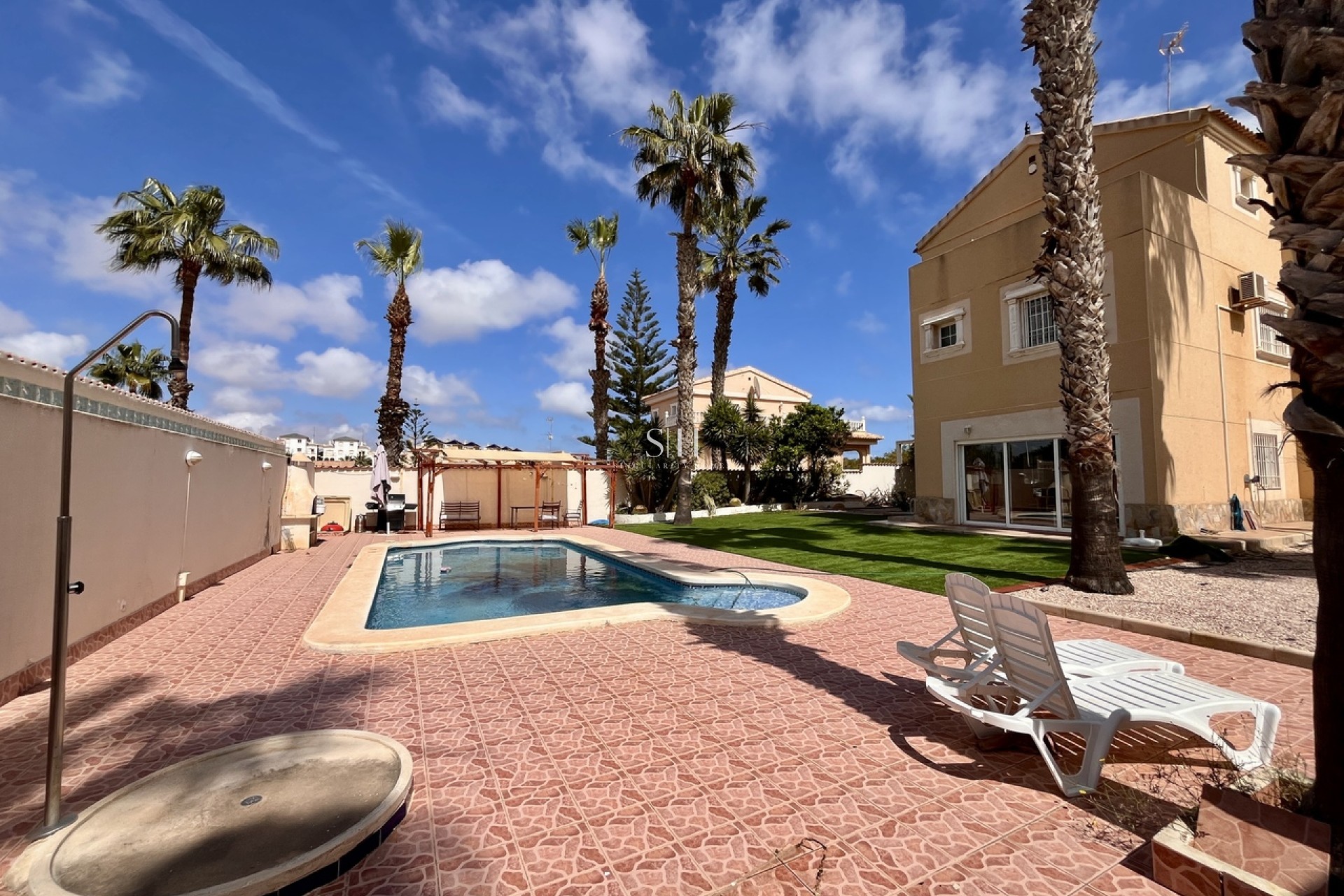 Herverkoop - Villa - La Zenia - Costa Blanca