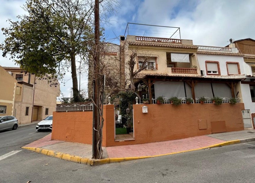 Herverkoop - Villa - Montesinos - Costa Blanca