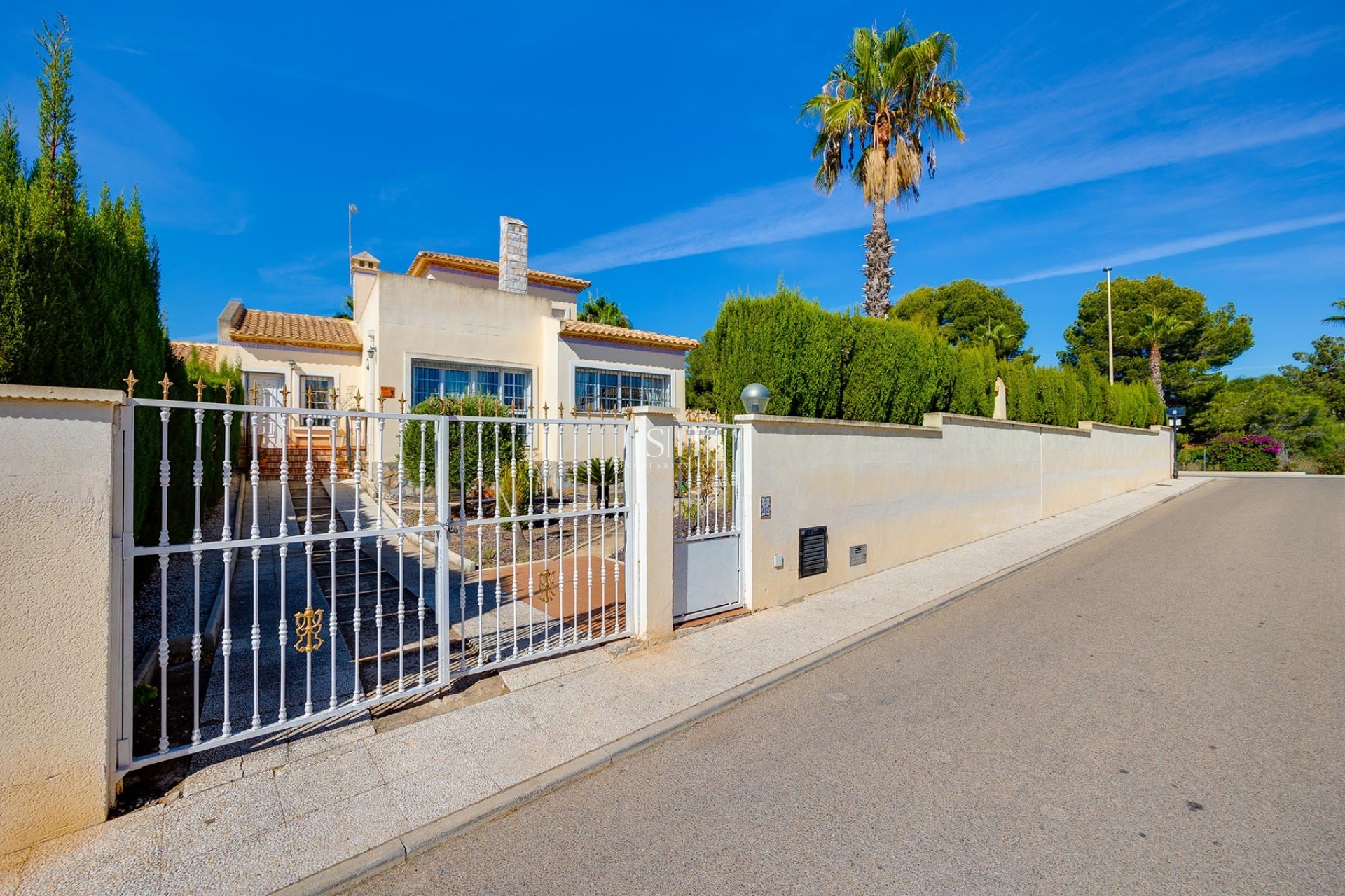 Herverkoop - Villa - Orihuela Costa - Costa Blanca