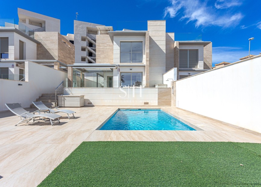 Herverkoop - Villa - Orihuela Costa - Costa Blanca