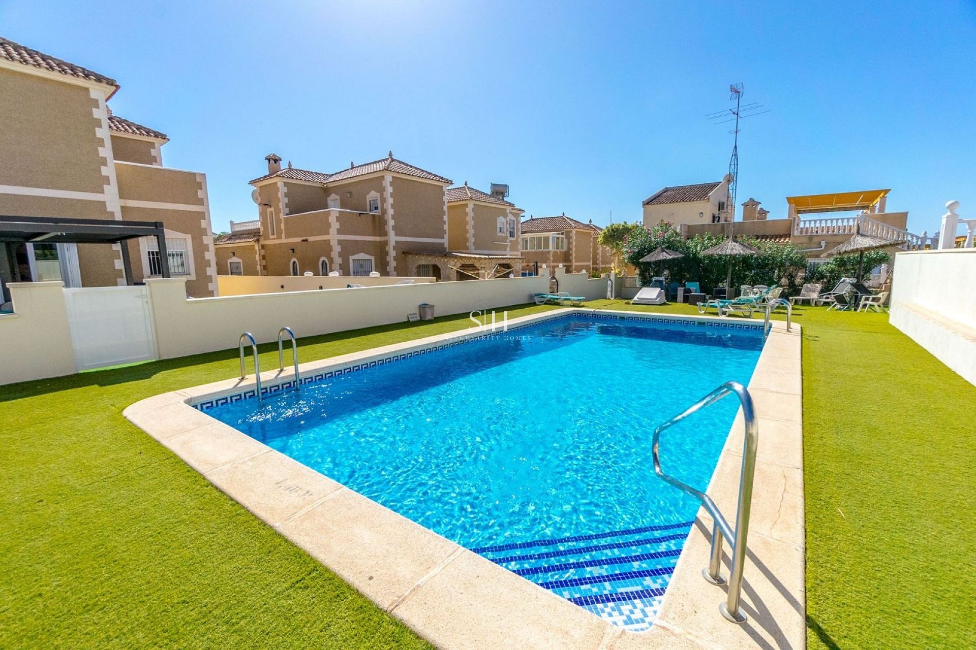 Herverkoop - Villa - Orihuela Costa - Costa Blanca