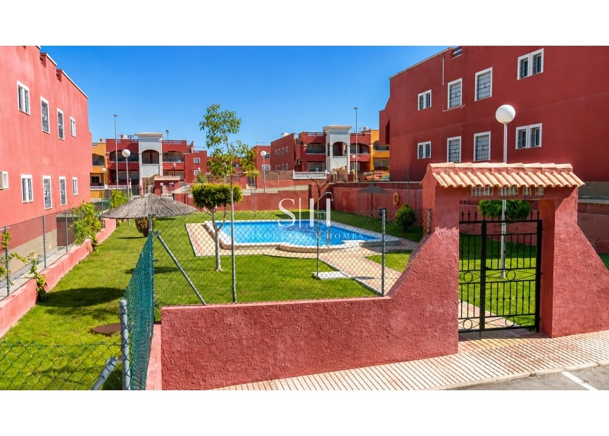 Herverkoop - Villa - Orihuela Costa - Costa Blanca