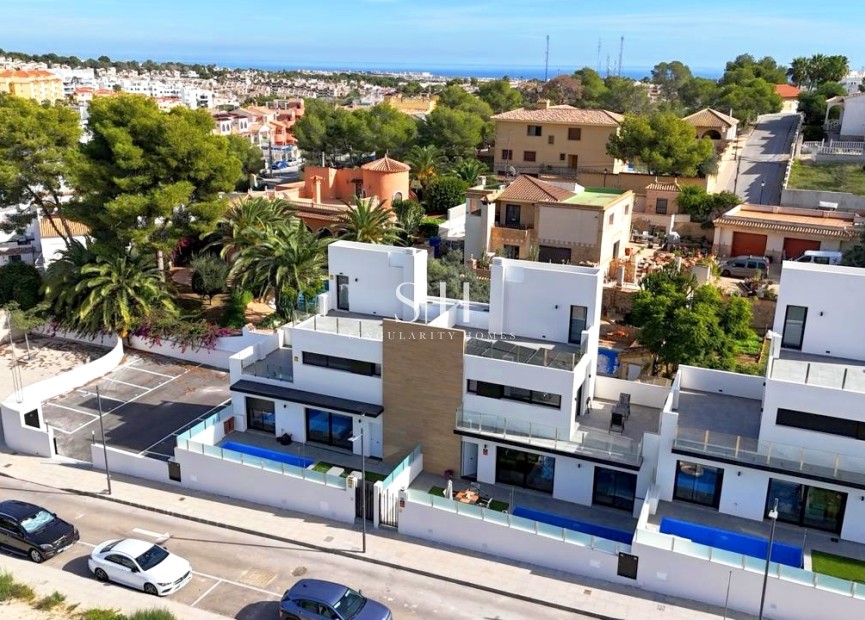 Herverkoop - Villa - Orihuela Costa - Costa Blanca
