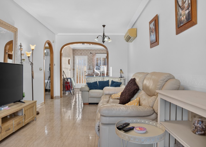Herverkoop - Villa - Orihuela Costa - Costa Blanca