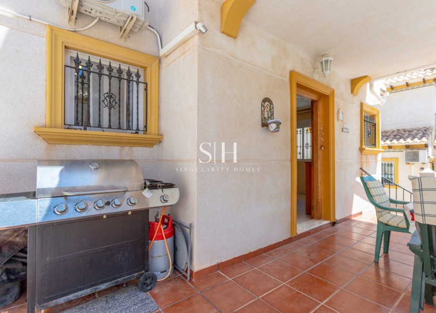 Herverkoop - Villa - Orihuela Costa - La Zenia