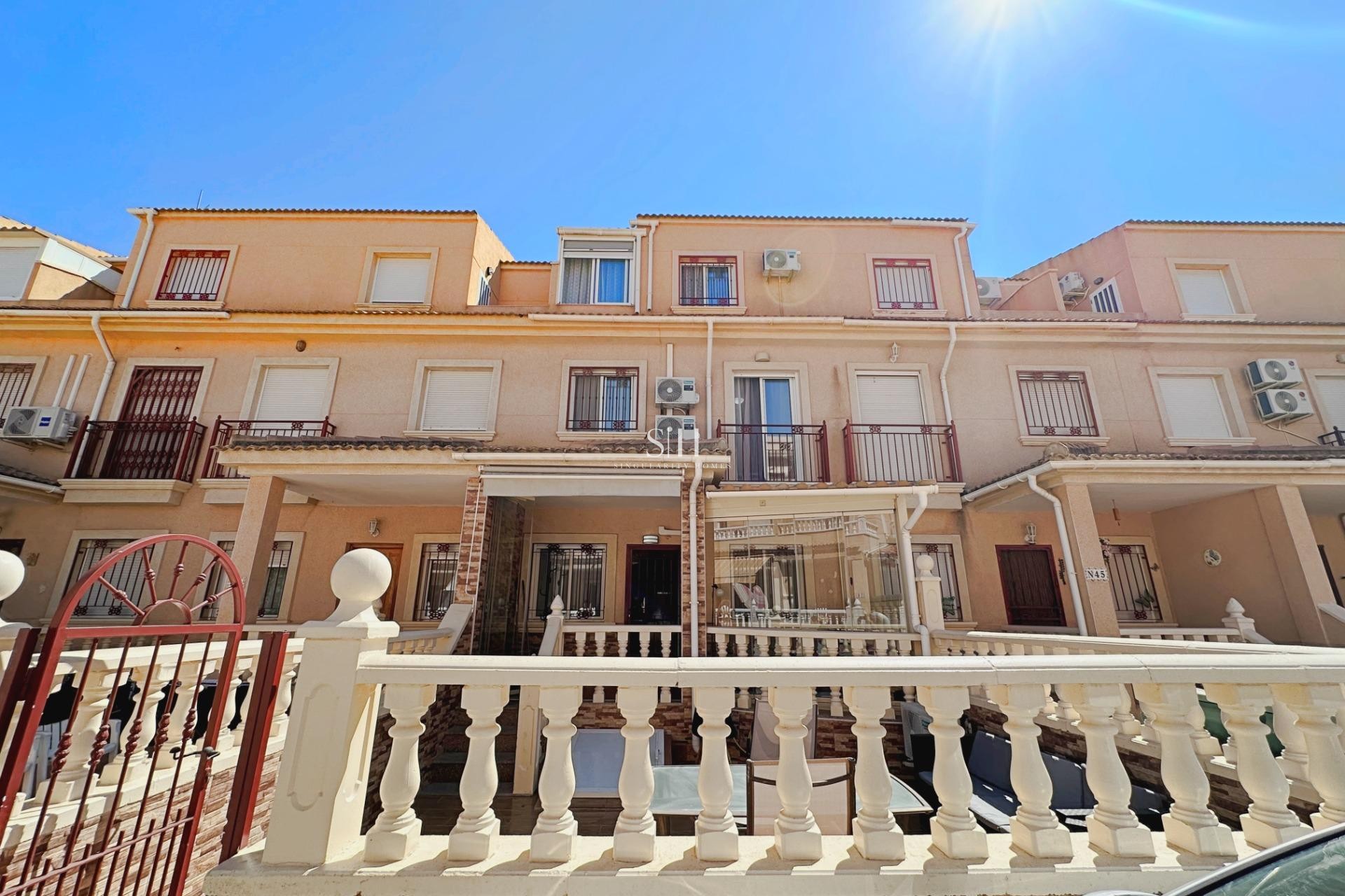 Herverkoop - Villa - Orihuela Costa - La Zenia