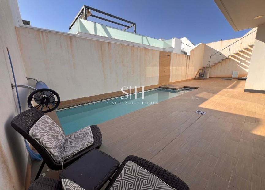 Herverkoop - Villa - Orihuela Costa - Lomas de Cabo Roig