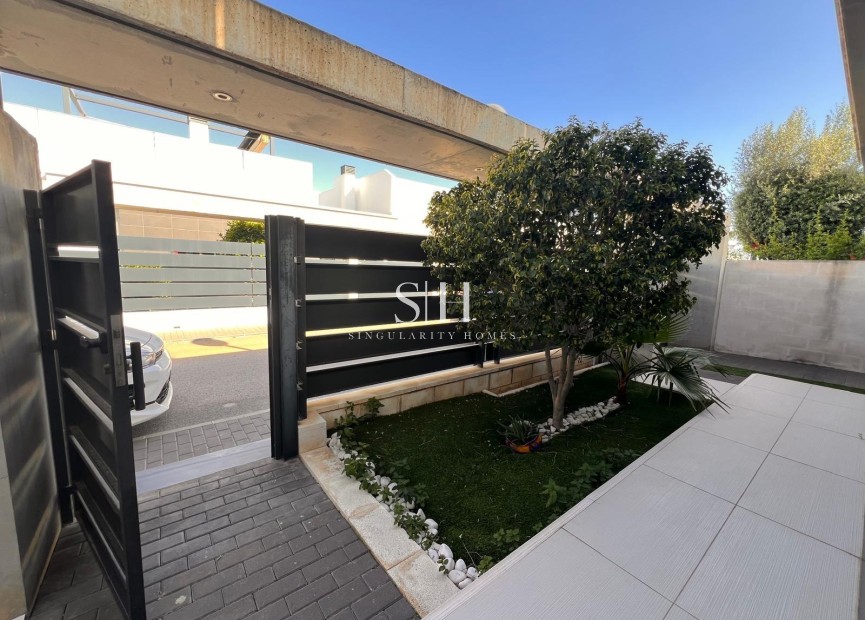 Herverkoop - Villa - Orihuela Costa - Lomas de Cabo Roig