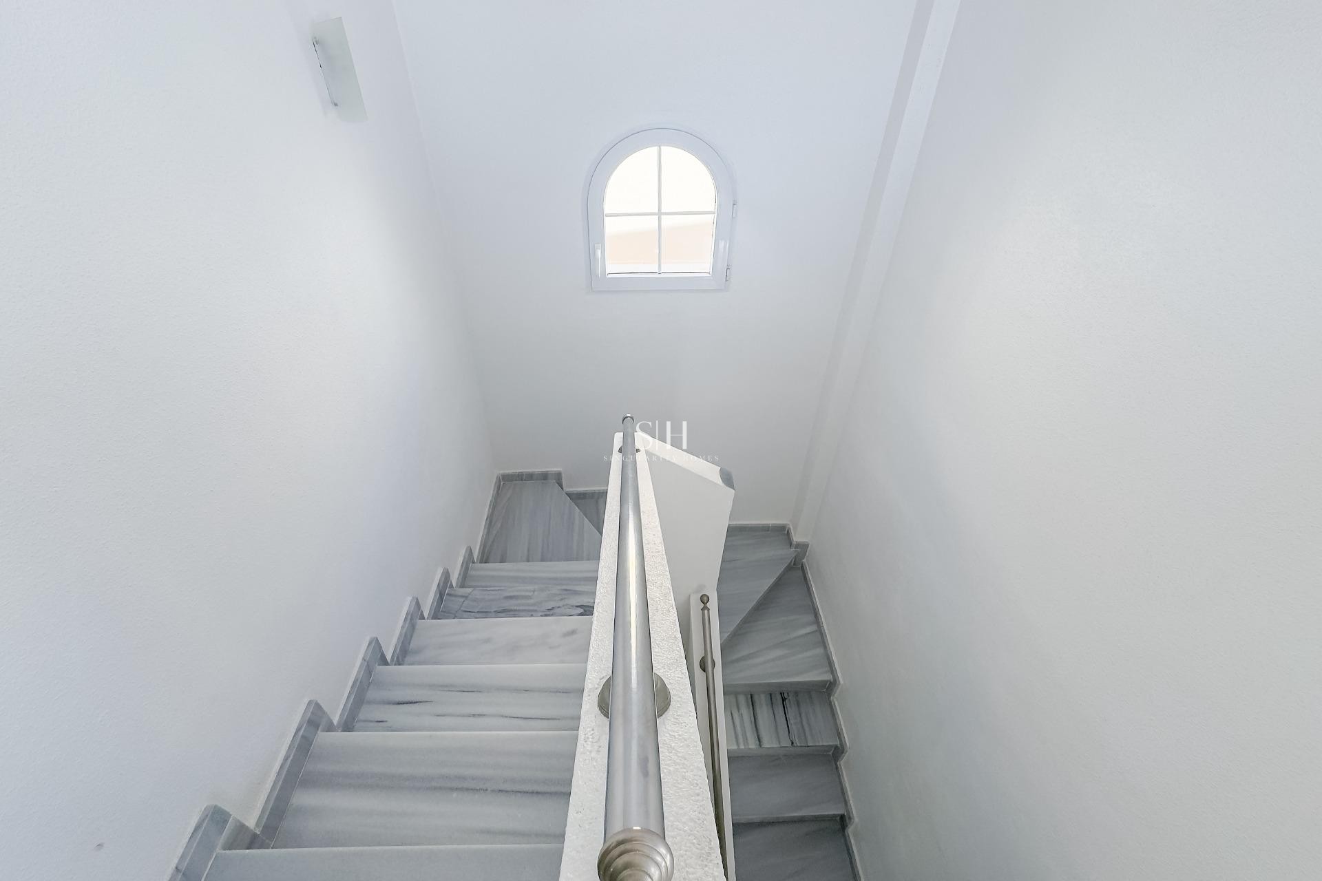 Herverkoop - Villa - Orihuela Costa - Los Almendros-la Florida