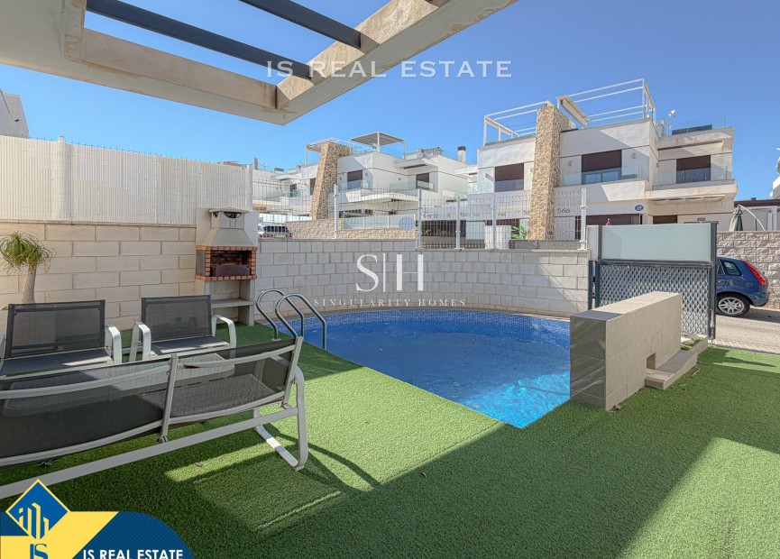 Herverkoop - Villa - Orihuela Costa - Los Altos