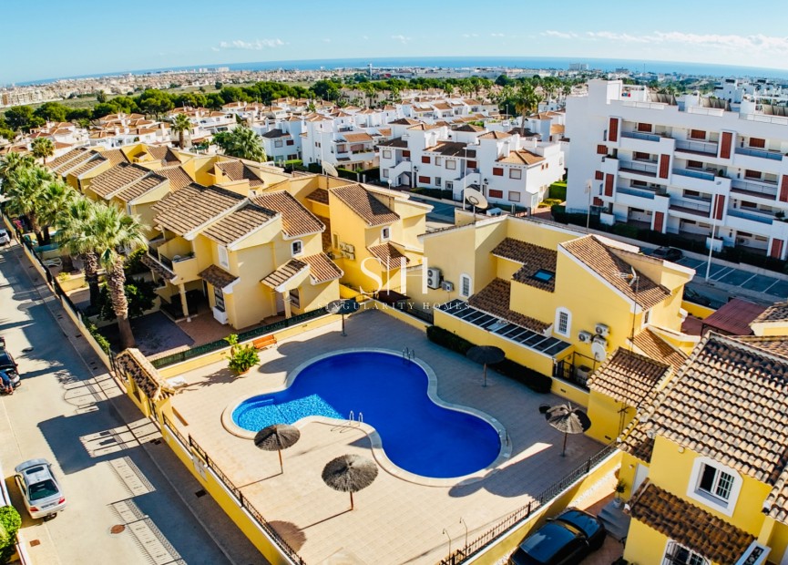 Herverkoop - Villa - Orihuela Costa - Los Dolses