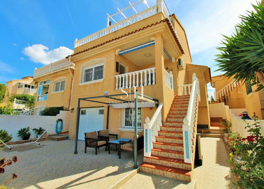 Herverkoop - Villa - Orihuela Costa - Villamartin