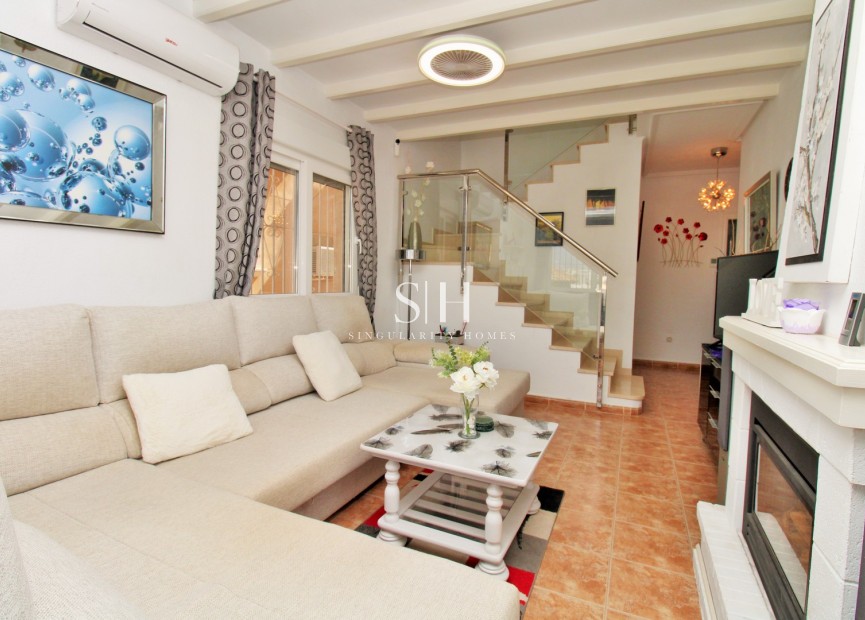 Herverkoop - Villa - Orihuela Costa - Villamartin