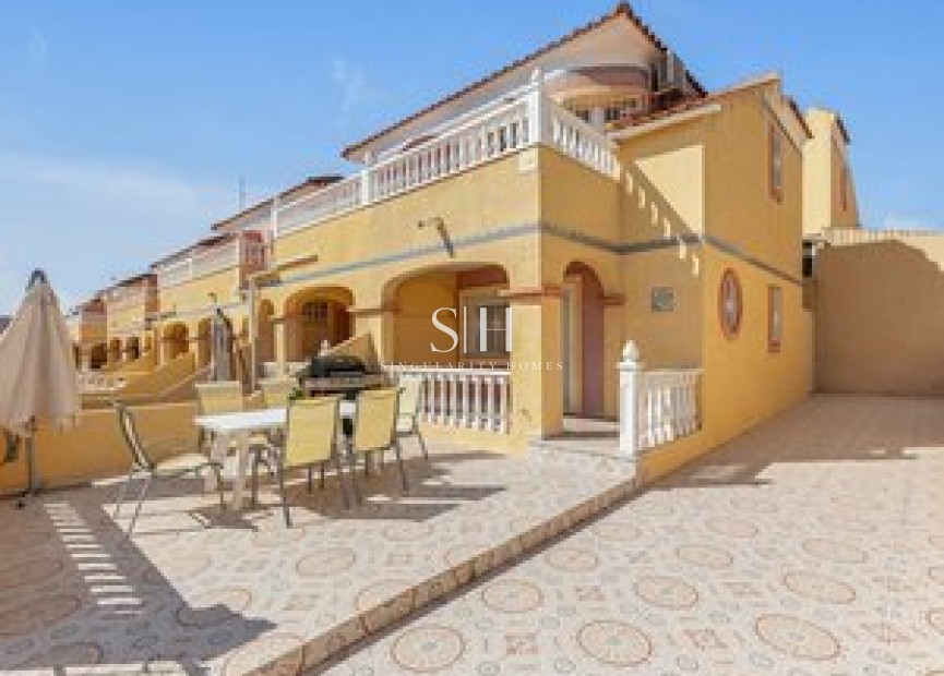 Herverkoop - Villa - Orihuela Costa