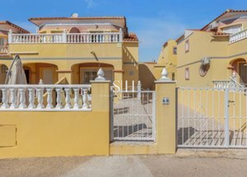 Herverkoop - Villa - Orihuela Costa