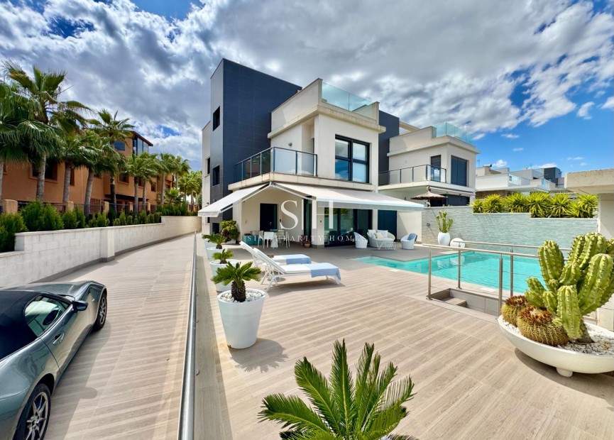 Herverkoop - Villa - San Miguel de Salinas - Bellavista