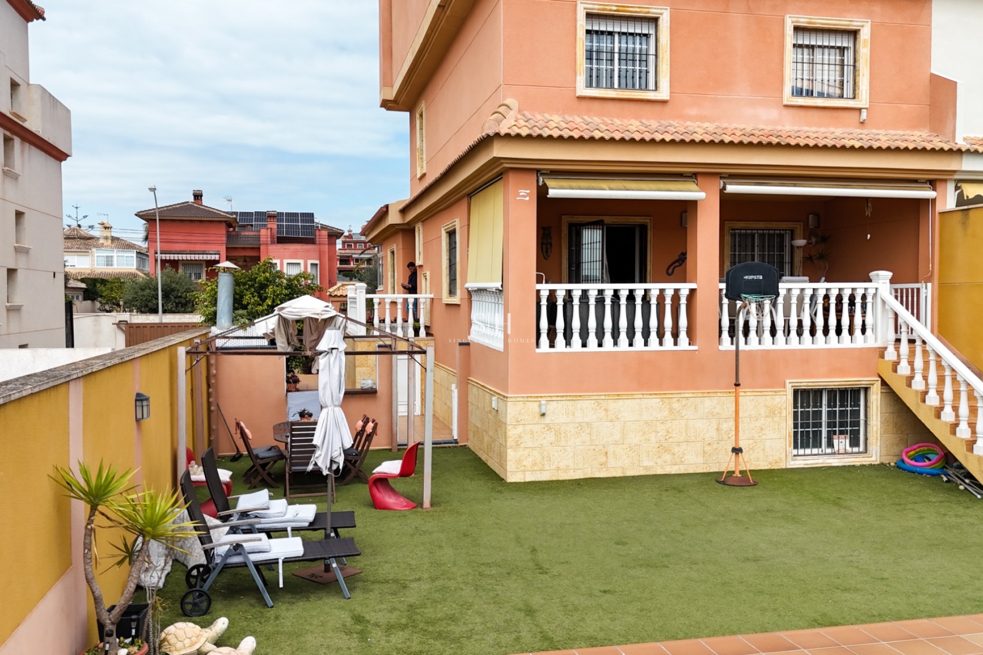 Herverkoop - Villa - Torrevieja - Aguas nuevas 1