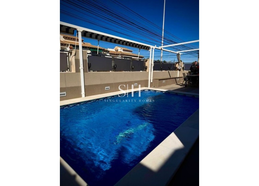 Herverkoop - Villa - Torrevieja - Barrio Los Balcones - Los Altos del Edén