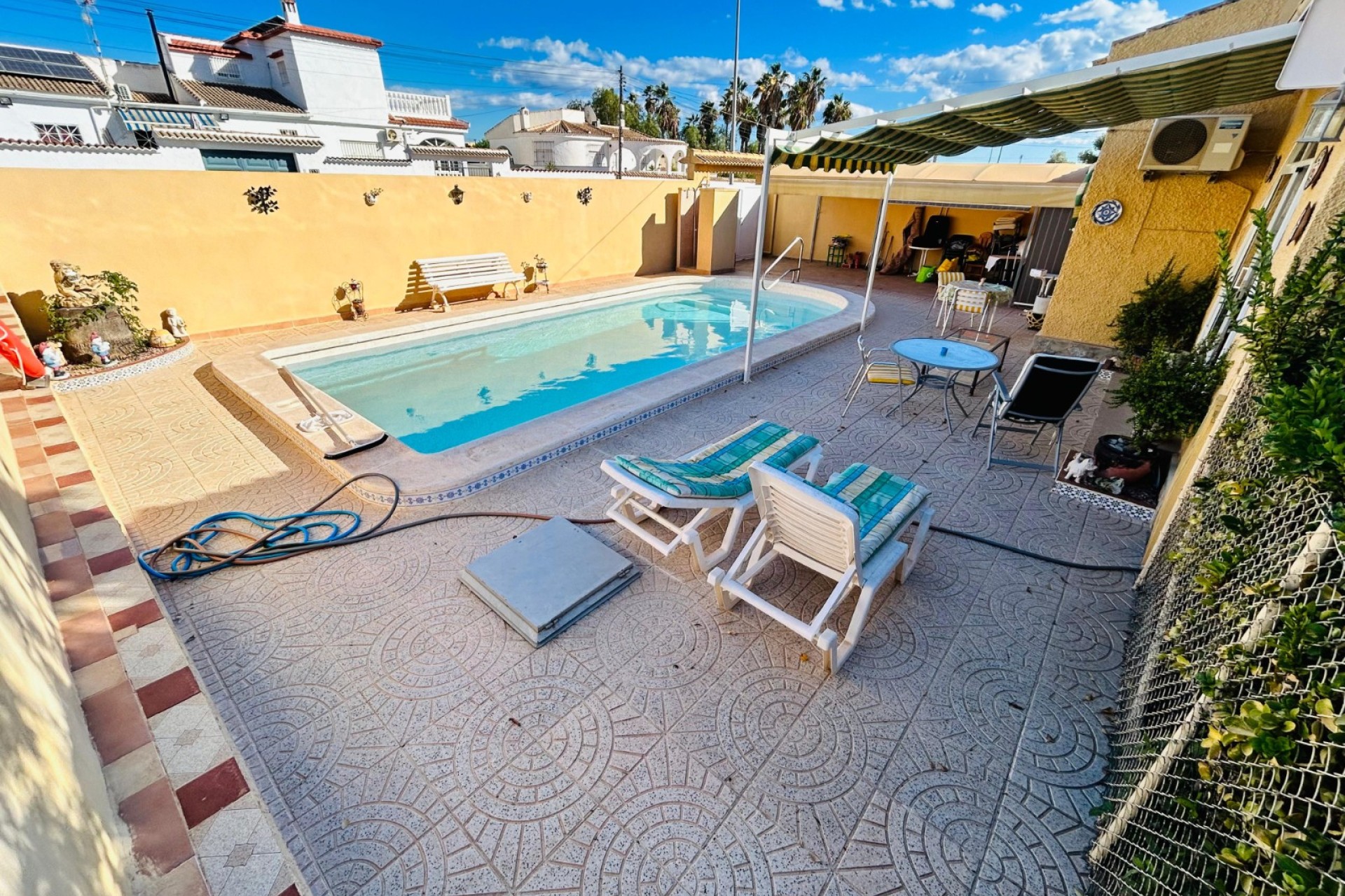 Herverkoop - Villa - Torrevieja - Costa Blanca