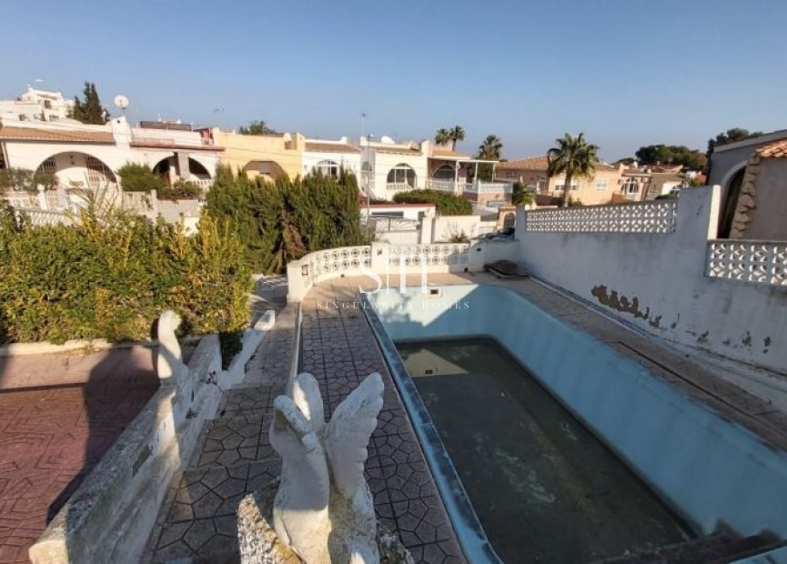 Herverkoop - Villa - Torrevieja - Costa Blanca