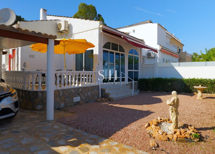 Herverkoop - Villa - Torrevieja - Costa Blanca