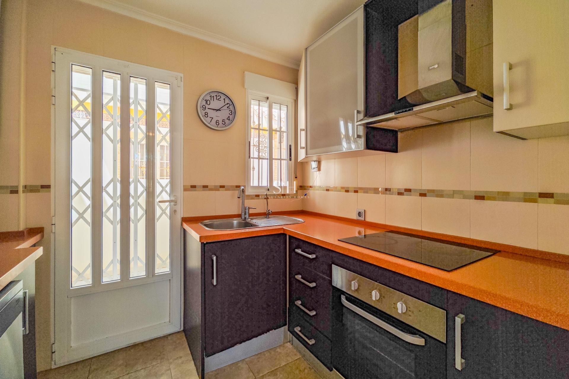 Herverkoop - Villa - Torrevieja - La Mata