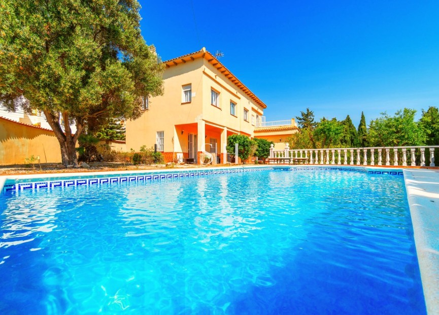 Herverkoop - Villa - Torrevieja - La Mata