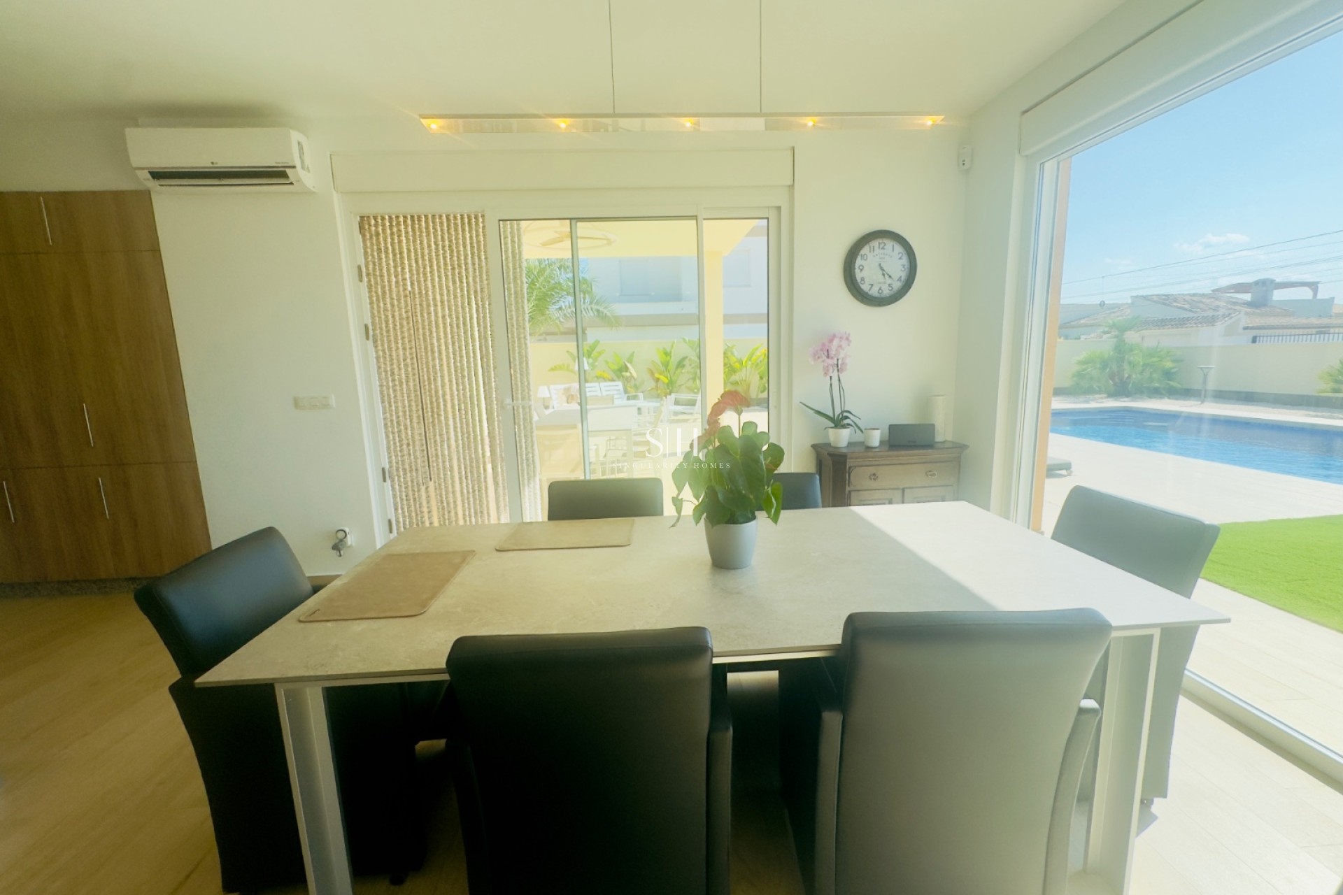 Herverkoop - Villa - Torrevieja - La Siesta - El Salado -  Torreta