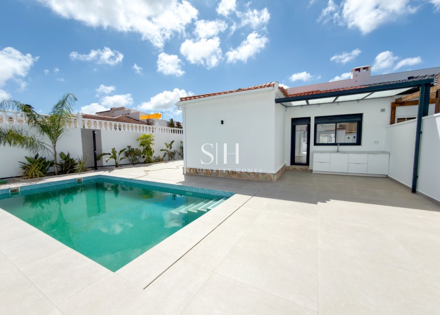 Herverkoop - Villa - Torrevieja - La siesta
