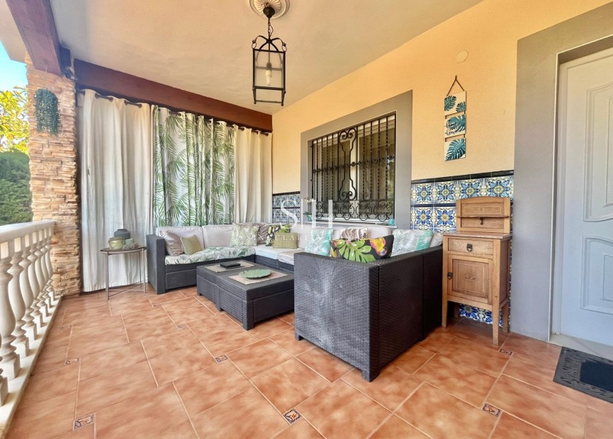 Herverkoop - Villa - Torrevieja - Los Balcones - Los Altos del Edén