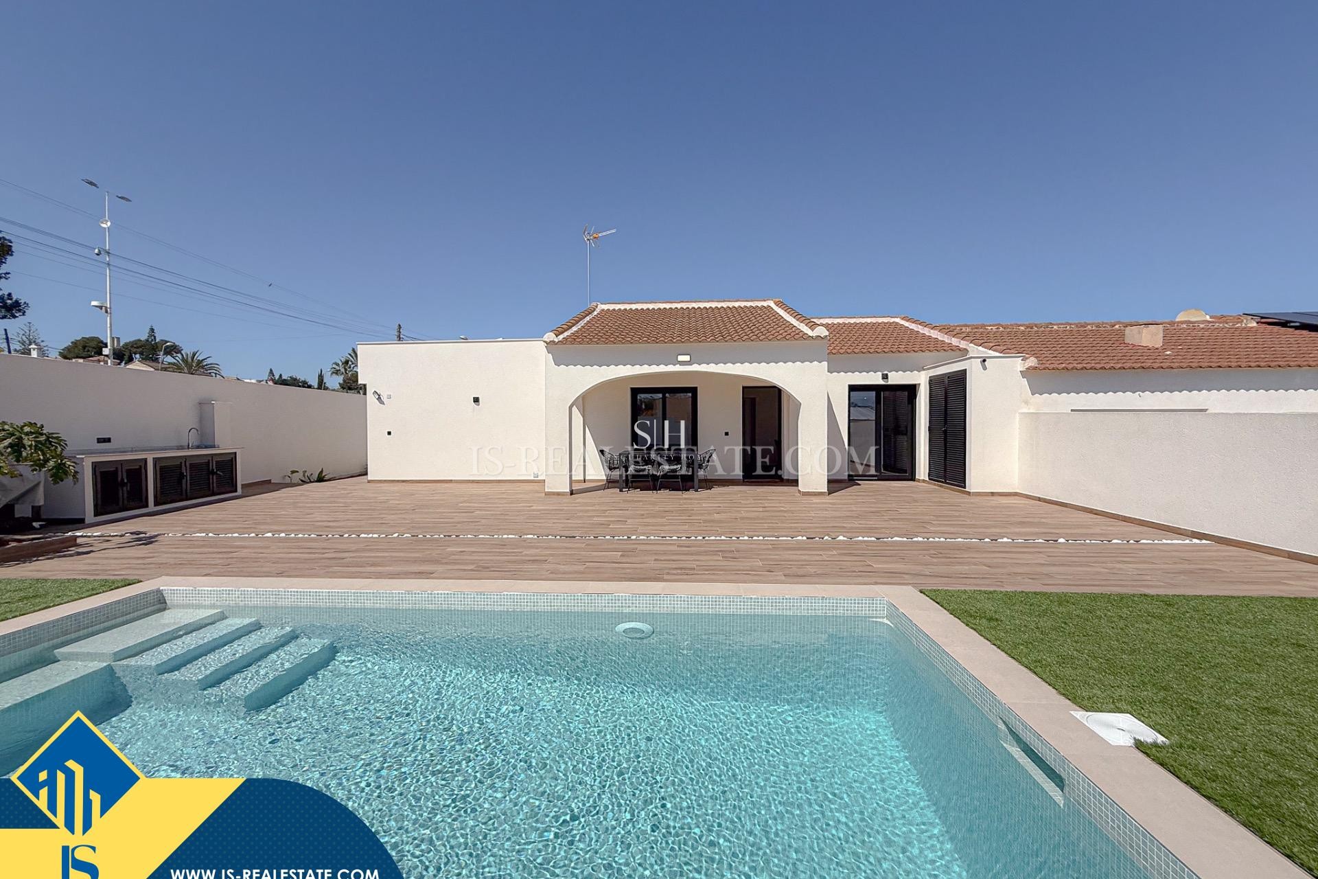 Herverkoop - Villa - Torrevieja - Los Balcones