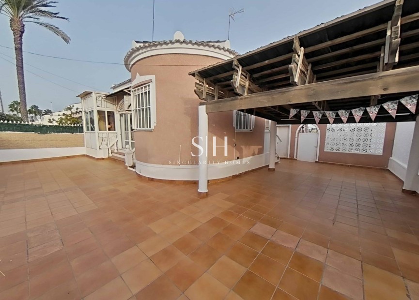 Herverkoop - Villa - Torrevieja - San Luis