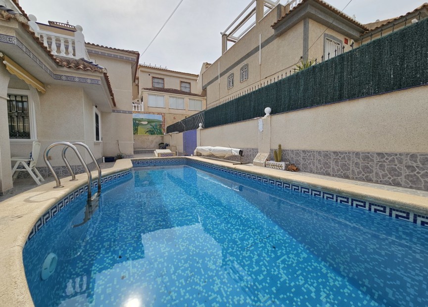 Herverkoop - Villa - Villamartin - Costa Blanca