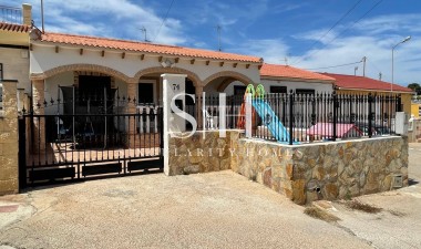 House - Resale - Pilar de la Horadada - Zona Pueblo