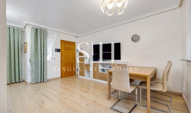 House - Resale - Torrevieja - aguas nuevas