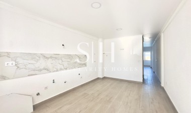 House - Resale - Torrevieja - La Mata