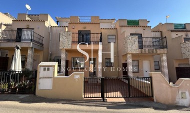 Huis - Herverkoop - Torrevieja - 32227