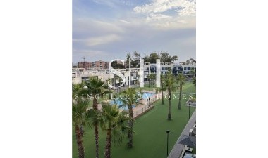 Квартира / квартира - Перепродажа - Guardamar del Segura - EL RASO