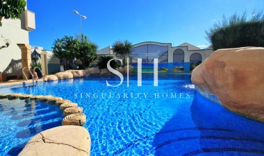 Квартира / квартира - Перепродажа - Orihuela Costa - Cabo Roig