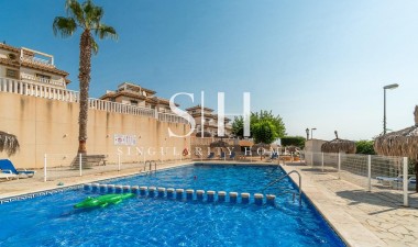 Квартира / квартира - Перепродажа - Orihuela Costa - Lomas de Cabo Roig-Los Dolses