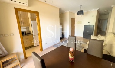 Квартира / квартира - Перепродажа - Torrevieja - SH443