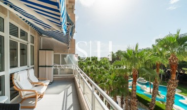Lägenhet / lägenhet - Återförsäljning - Orihuela Costa - Campoamor