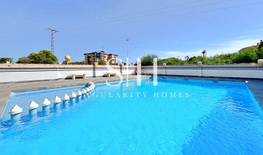 Lägenhet / lägenhet - Återförsäljning - Orihuela Costa - La Zenia