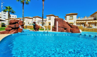 Lägenhet / lägenhet - Återförsäljning - Orihuela Costa - Los Dolses