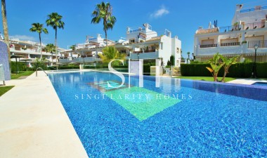 Lägenhet / lägenhet - Återförsäljning - Orihuela Costa - Villamartin
